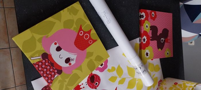 Lot Selene et gaia : cadres,  stickers, lampe, lustre - photo numéro 2