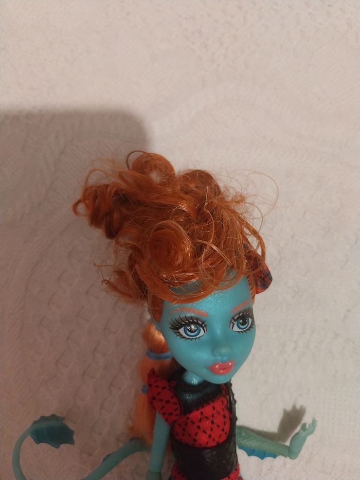 Poupée Lorna McNessie Monster High Monster Exchange Mattel G1 Échange Monstrueux - photo numéro 2