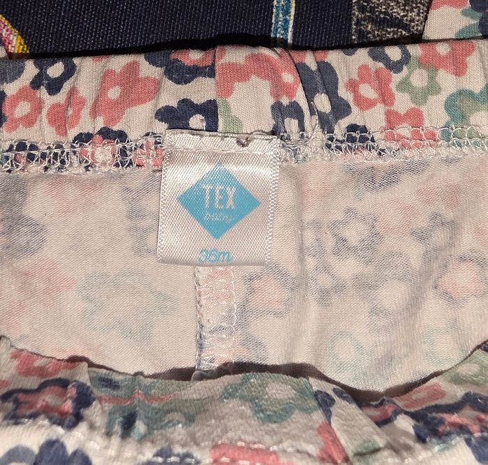 Legging a fleurs 3 mois - photo numéro 3