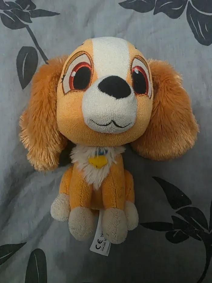 Chien disney peluche
