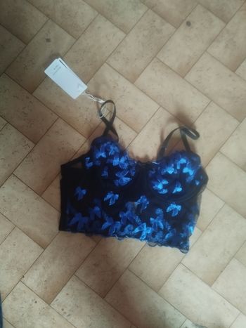 Soutien bustier neuf avec étiquette taille m 9 e femme 