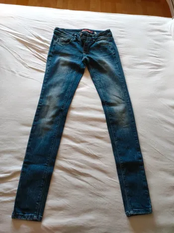 Jean  neuf