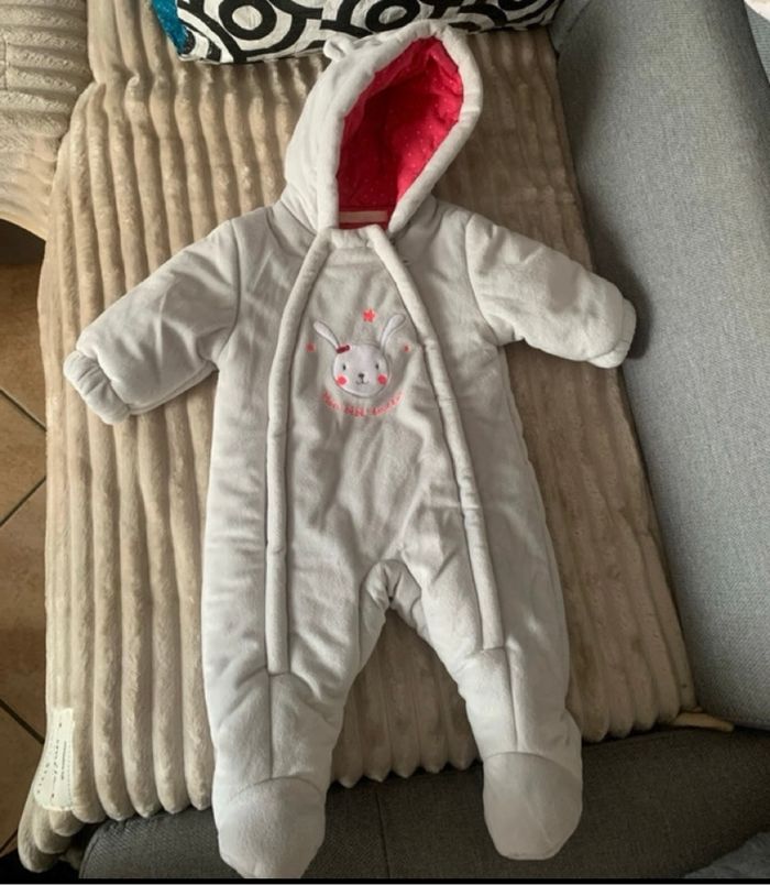 Combinaison taille 3 mois