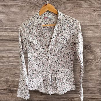 Chemise chemisier manches 3/4 ou longue motifs floraux Jennyfer taille 36 S