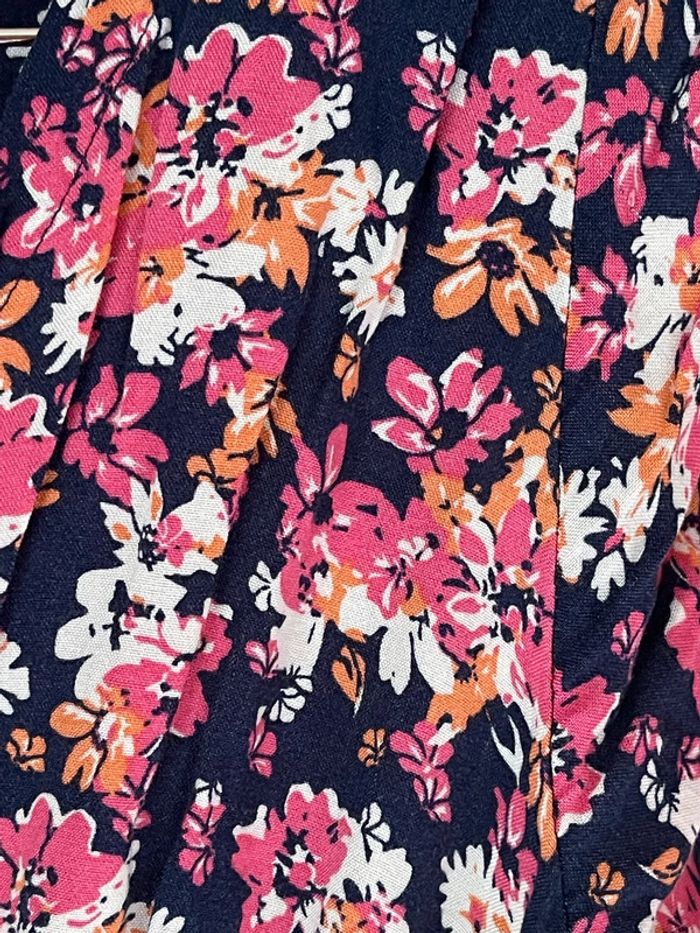 Superbe robe fleurie Taille S - photo numéro 4