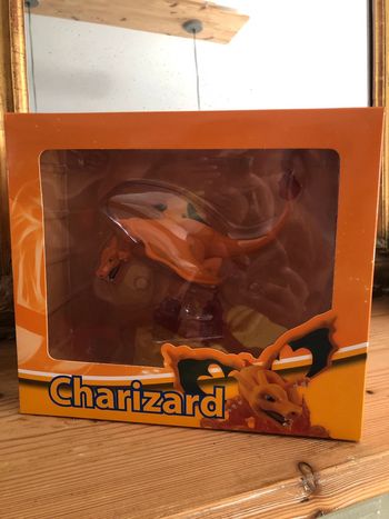 Figurine Pokémon Dracaufeu Charizard