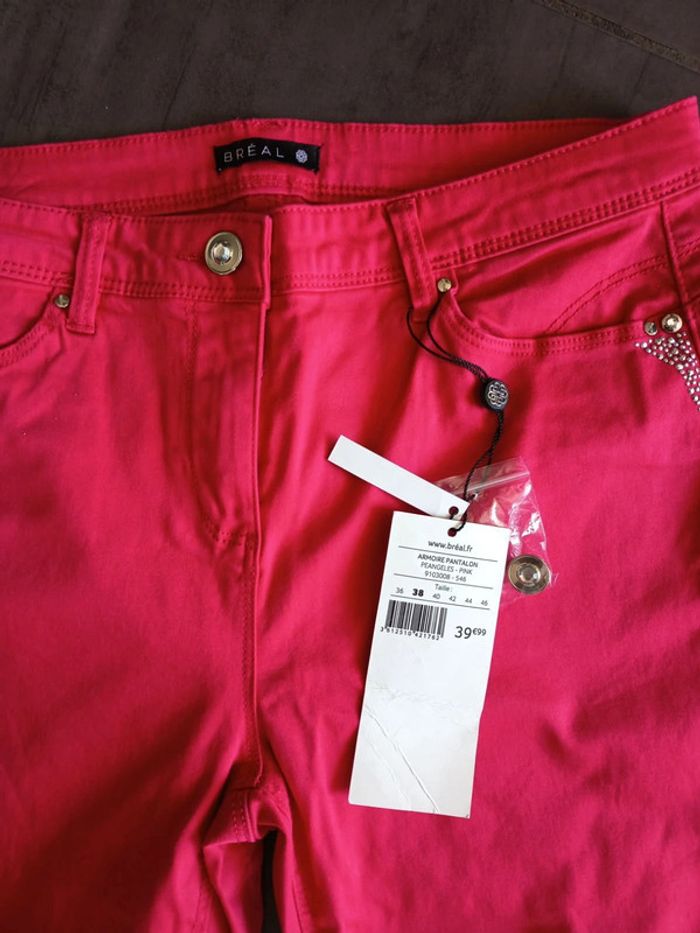 Jean femme taille 38 neuf - photo numéro 2