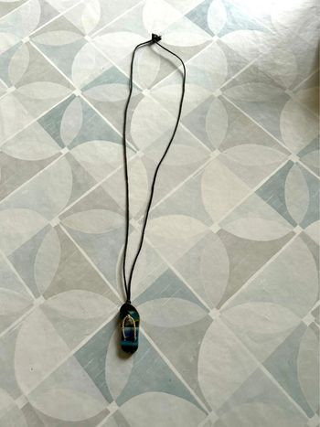 Collier - neuf