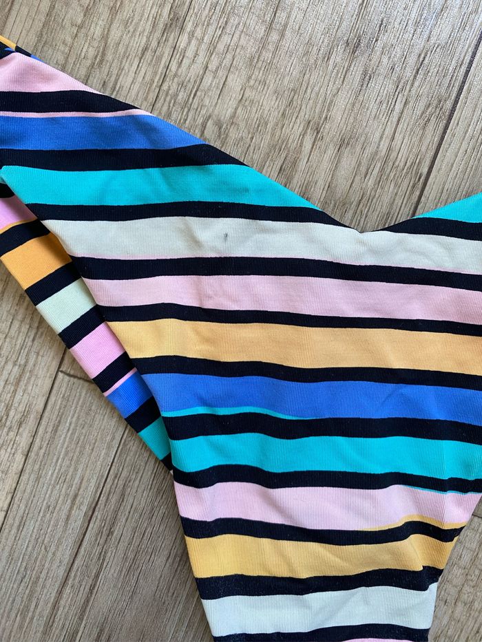 Maillot de bain tanga brésilien bershka taille M - photo numéro 3