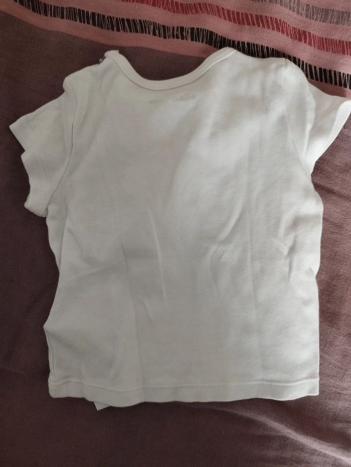 T shirt manche courtes 12 mois - photo numéro 2