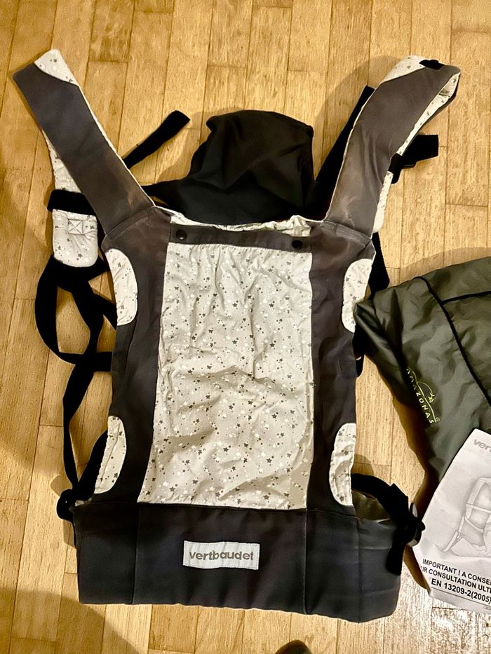 Porte-bébé Vertbaudet + Pack Pluie (Capuche & Protection) - photo numéro 2