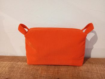Trousse de toilette velours côtelé orange 