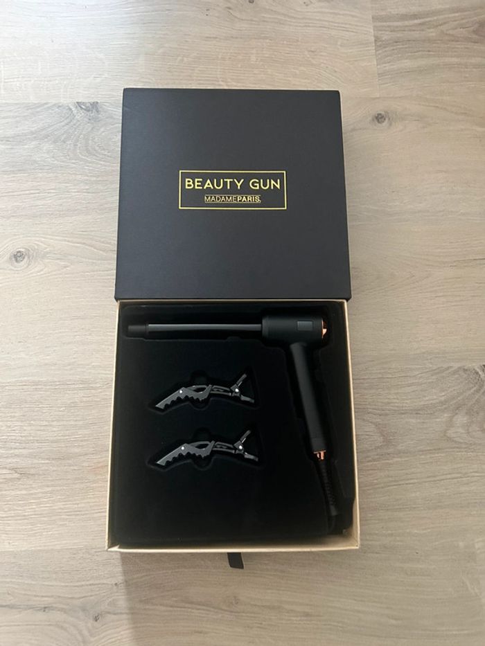 Coffret fer à boucler neuf Madame Paris - photo numéro 2