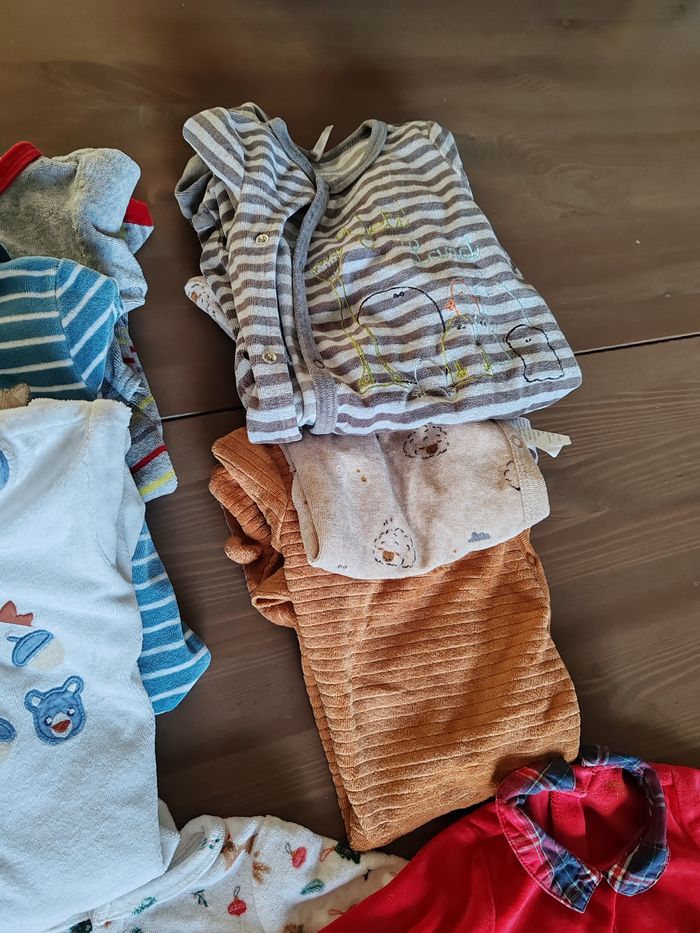 Lot 8 pyjamas 6 mois garçon - photo numéro 3