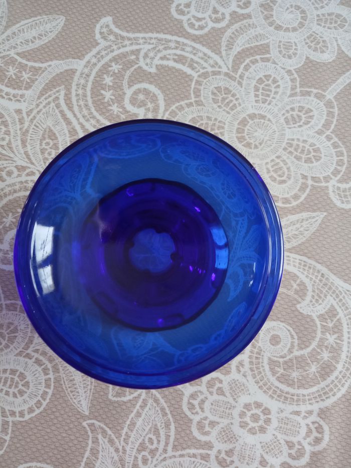 Joli Bougeoir en Verre Bleu vintage (en parfait état) - photo numéro 4