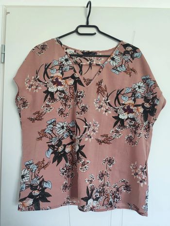 Blouse fleurie rose