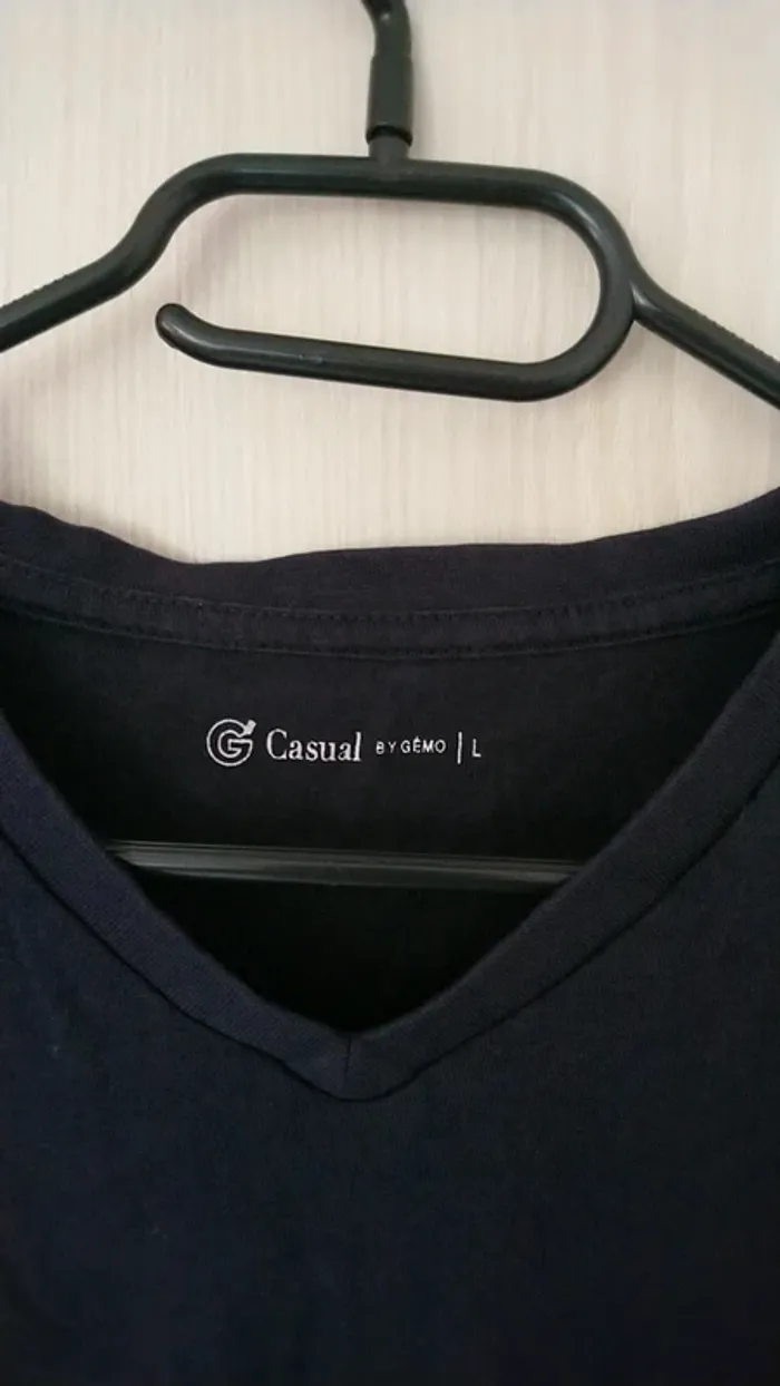 T shirt bleu marine, taille L - photo numéro 2