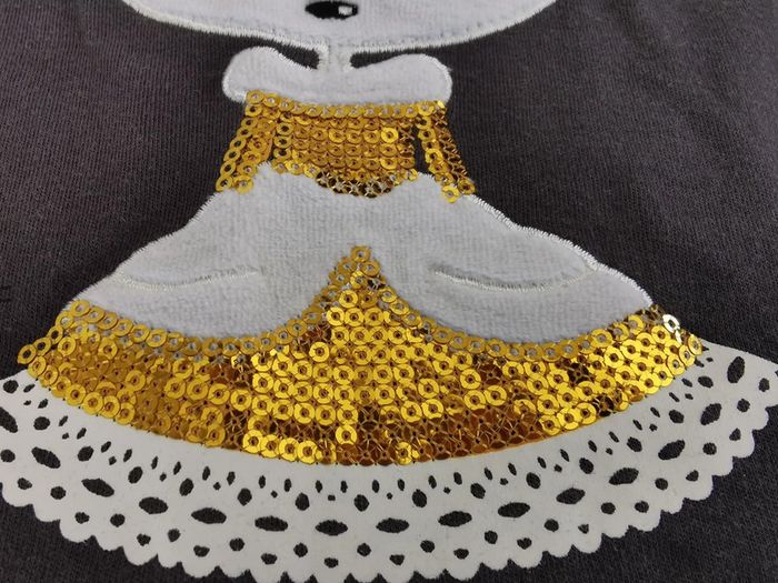 Tee-shirt 👣 taupe, sequins dorés, 6mois - photo numéro 4