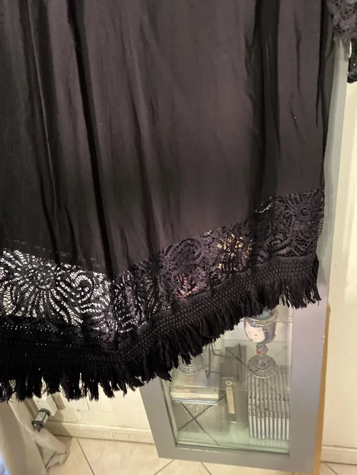 superbe tunique noir dentelle 50 BPC - photo numéro 5