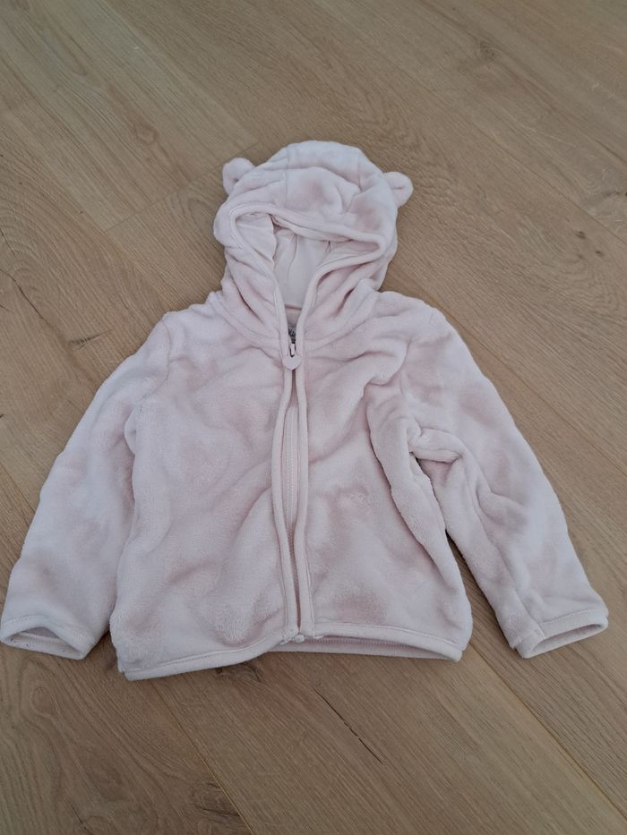 Gilet avec capuche oreille