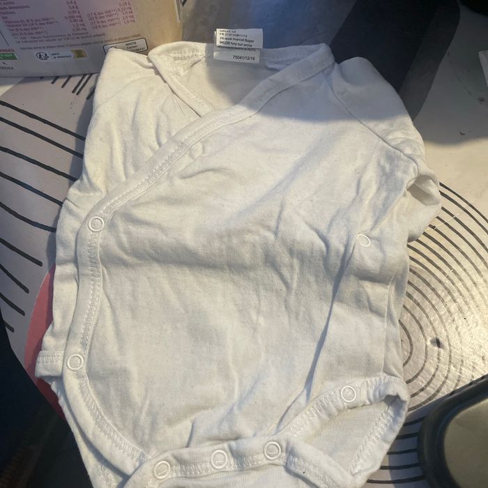 Vêtements bebe prématuré et 0mois