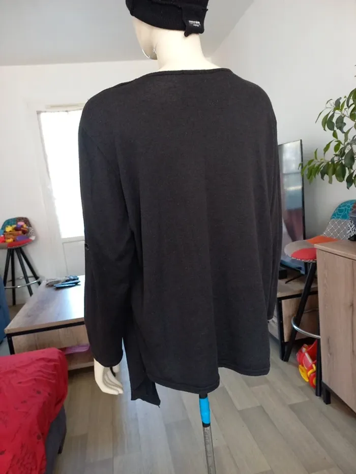 Pull femme noir et blanc T48 - photo numéro 4