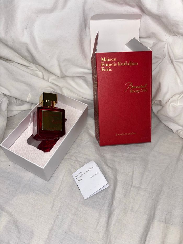 Extrait de parfums baccarat 540 - photo numéro 3