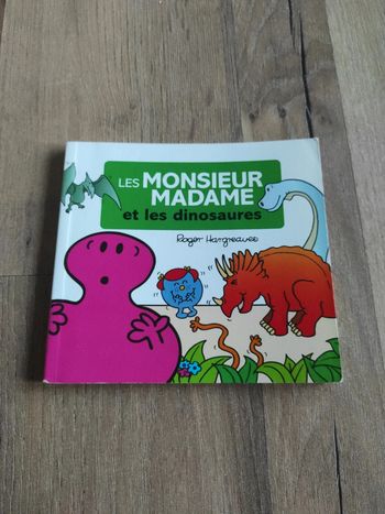 Livre : Les Monsieur Madame et les dinosaures