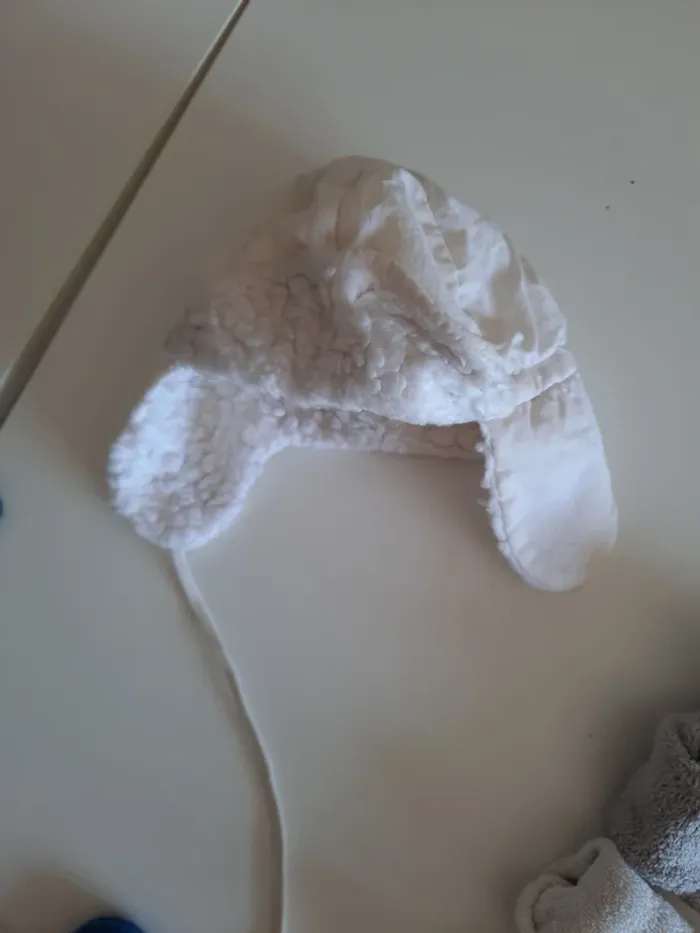 lot bonnet moufle chaussettes - photo numéro 6
