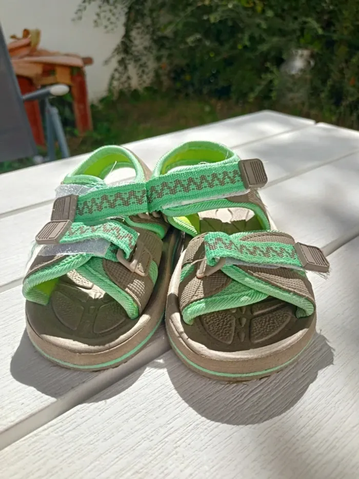 Sandales kaki en mousse légère P23 - photo numéro 2