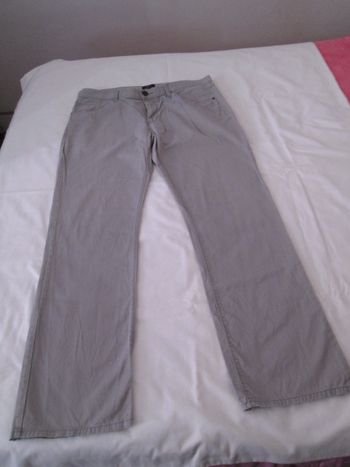 Pantalon gris homme