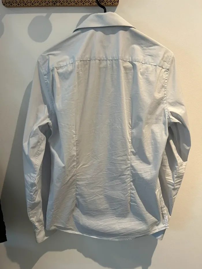 Chemise bleu clair - photo numéro 3