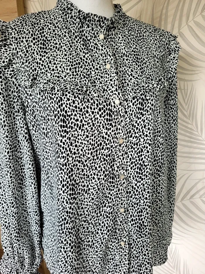 Tres jolie Chemise femme taille M graciela - photo numéro 3