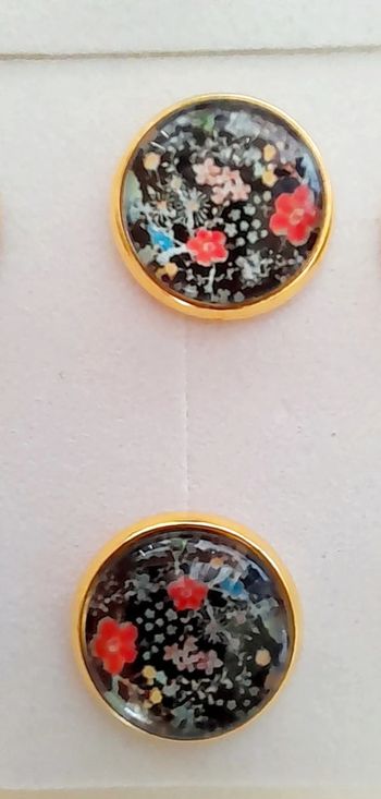 Boucles d'oreilles bouton fleuri