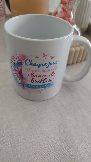 Tasse inspirante femme - Chaque jour est une nouvelle chance de briller "