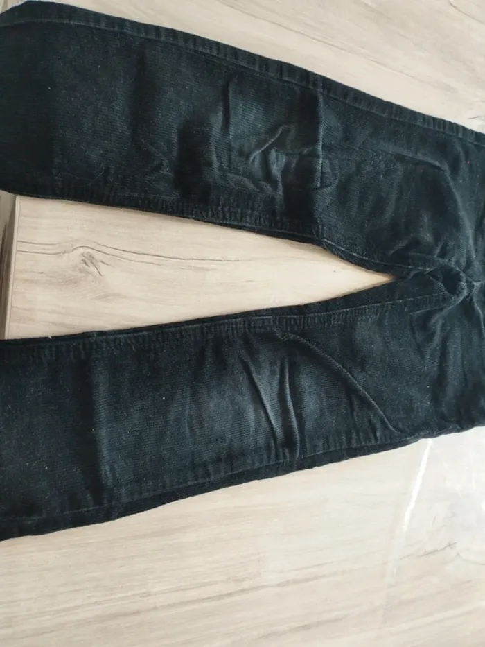 Pantalon en velours noir - 6 ans - photo numéro 3
