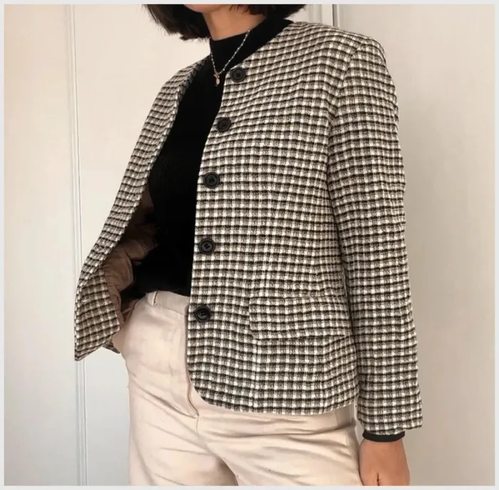 Veste Gérard Darel à carreaux noirs et blancs - taille 38 - très bon état - photo numéro 2