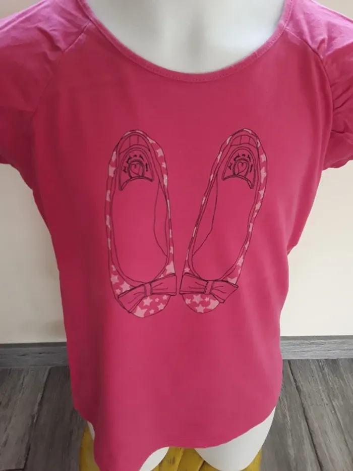 Tee-shirt manches courtes 10 ans (140 cm) - photo numéro 2