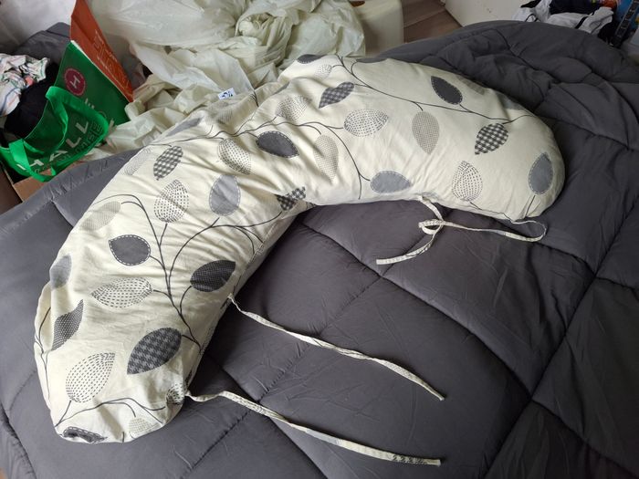 Coussin d'allaitement - photo numéro 3