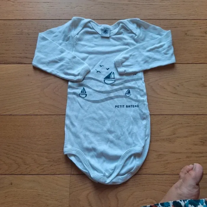 Lot de 3 bodies Petit Bateau 36 mois - photo numéro 2