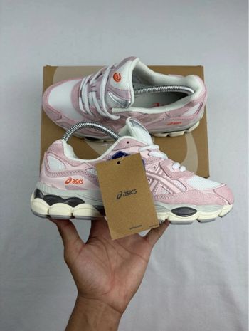 ASICS Gel-NYC rose – Taille 40