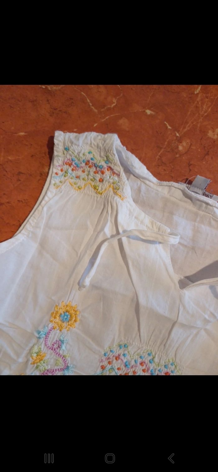 Blouse fille taille 4 ans - photo numéro 2