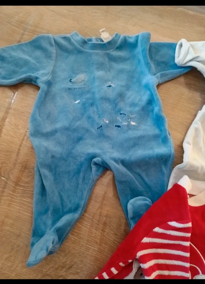 Lot 3 pyjamas hivers garçon 1 mois - photo numéro 4