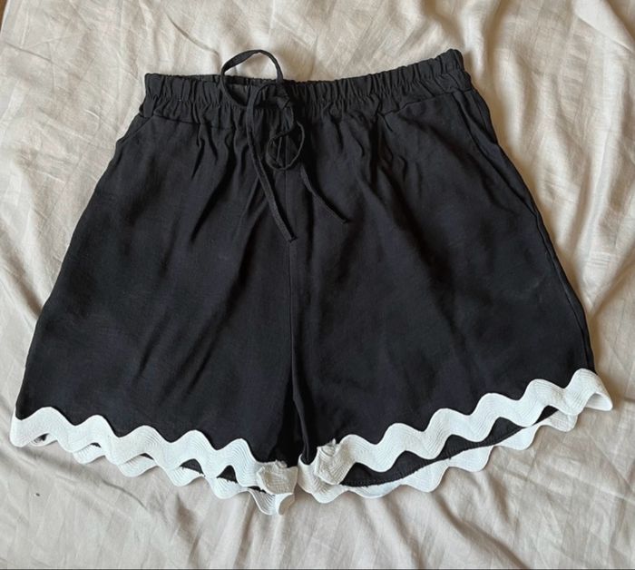 Short noir et blanc April vintage