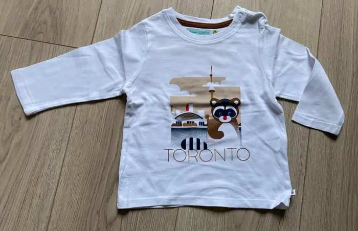 Tee shirt