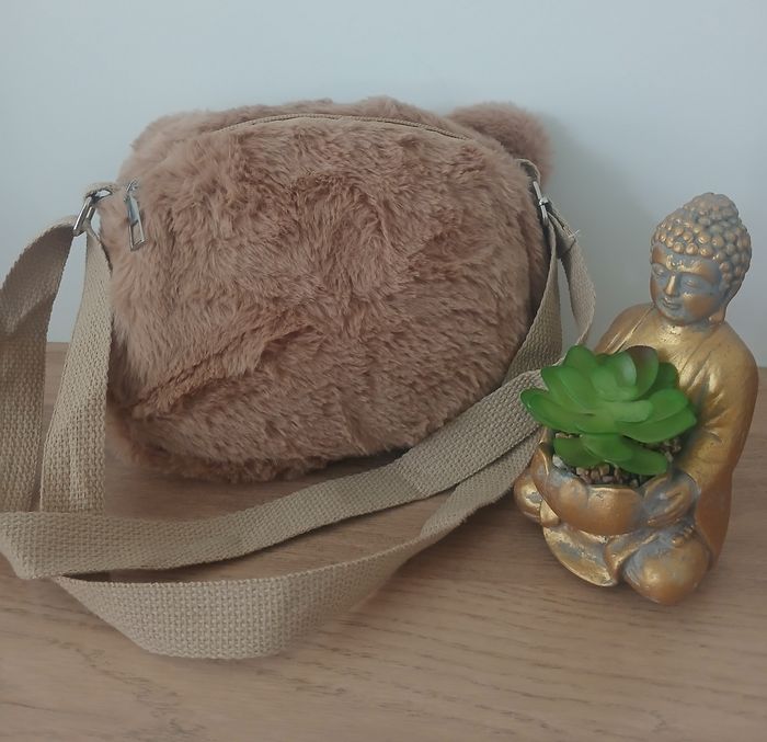 Sac ourson neuf jamais utilisé - photo numéro 2