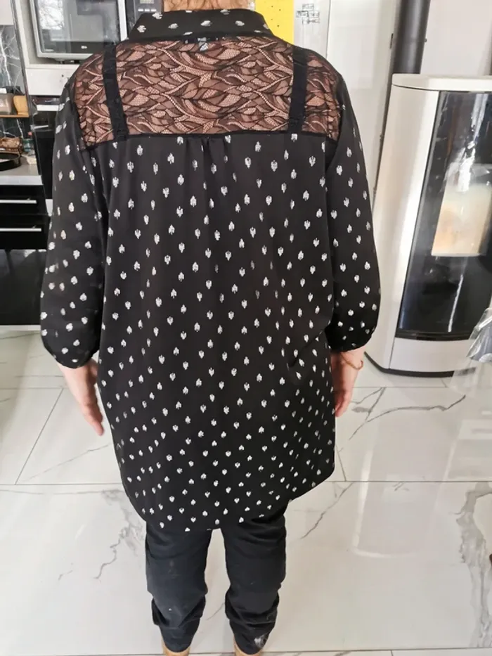 Superbe chemise blouse T48 - photo numéro 2