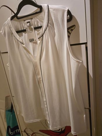 Blouse sans manches blanches T.L 42/44 H&M neuve