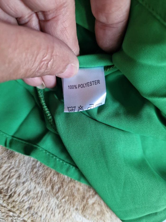 Robe decollete dans le dos - photo numéro 6