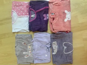 6 pyjamas